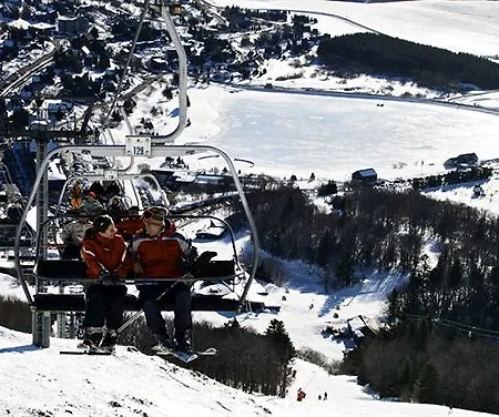 Les Matins Du Sancy Hotel